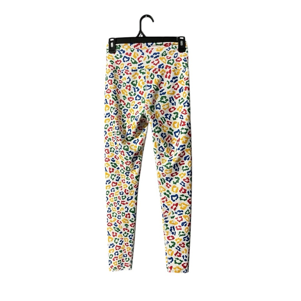 Beach Riot Ayla Legging in Primary Leopard - Picture 4 of 8